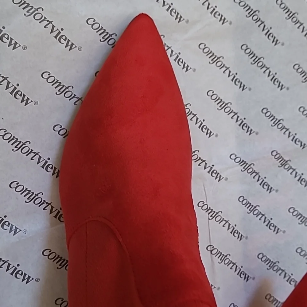 NWT red booties - Picture 7 of 8